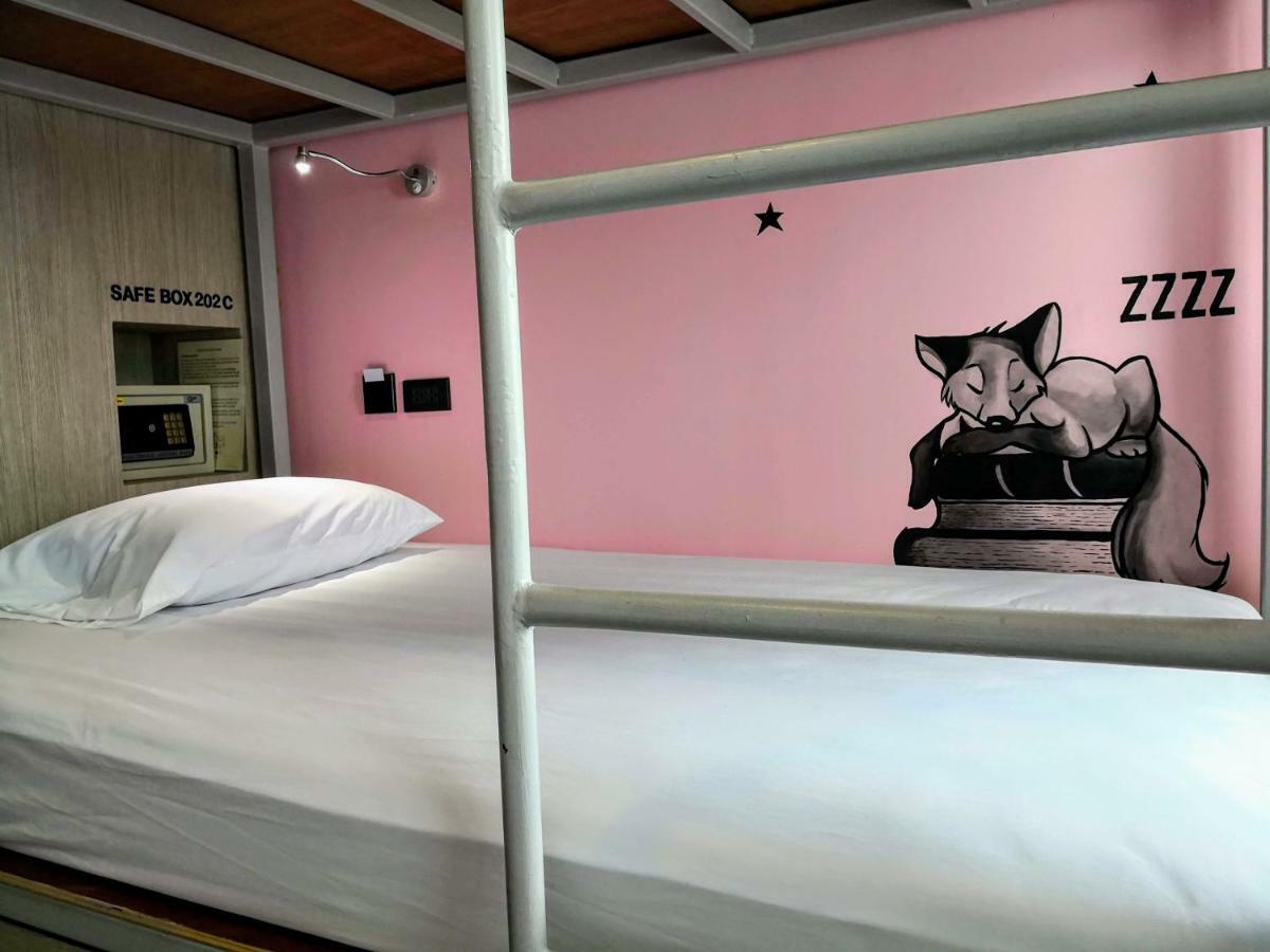Asleep By Lantana Hostel Pattaya Exterior photo